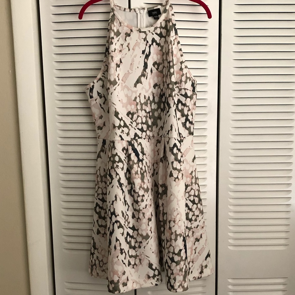 Halter neckline Mini Dress